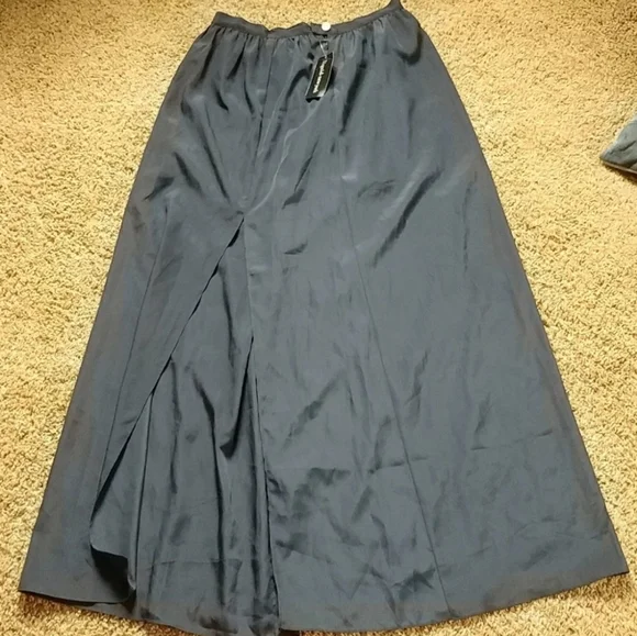 LIQUID NEWYORK SILK SKIRT - Picture 1 of 11